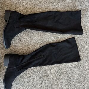 Elegant Black Knee-High Women's Boots